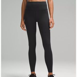 Lululemon wunder black leggings - size 4